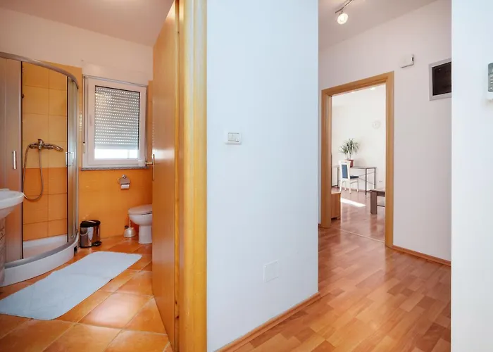 Amazing In Apartamento Rovinj
