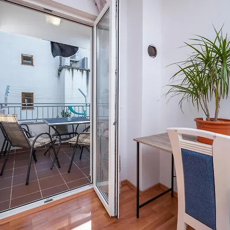 In With Kitchen Apartment Rovinj